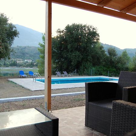 פורוס Blue Lagoon Villa מראה חיצוני תמונה