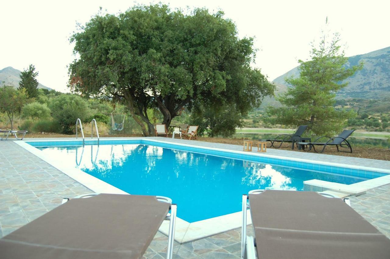 פורוס Blue Lagoon Villa מראה חיצוני תמונה